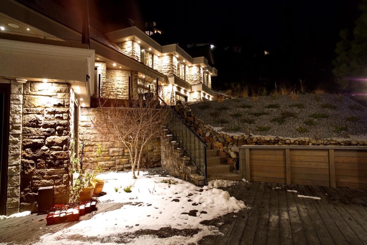 Honeymoon Suite West Kelowna Exterior photo